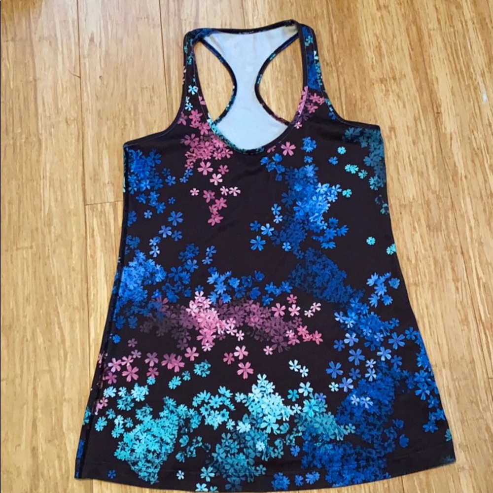 Floral lululemon tank